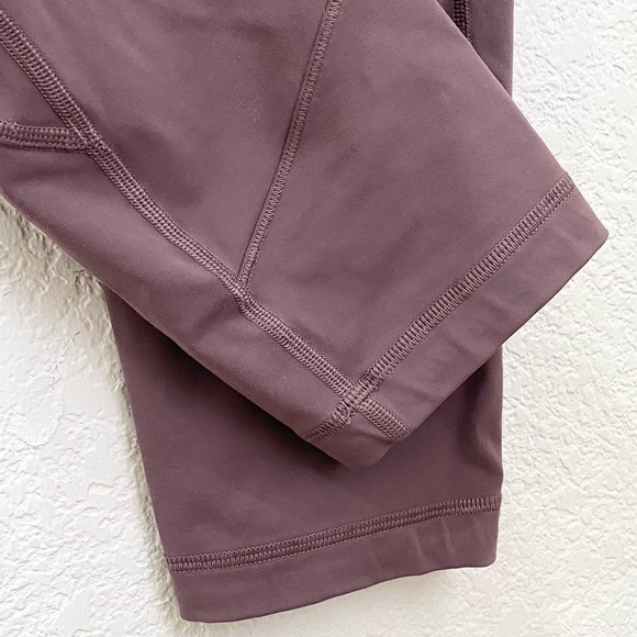 LULULEMON All The Right Places Crop II Figue Mauve Size 8 - Picture 9 of 16